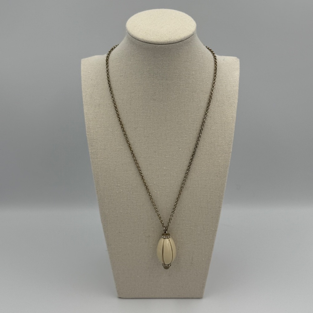 J Crew Elegant Cream Pendant Necklace